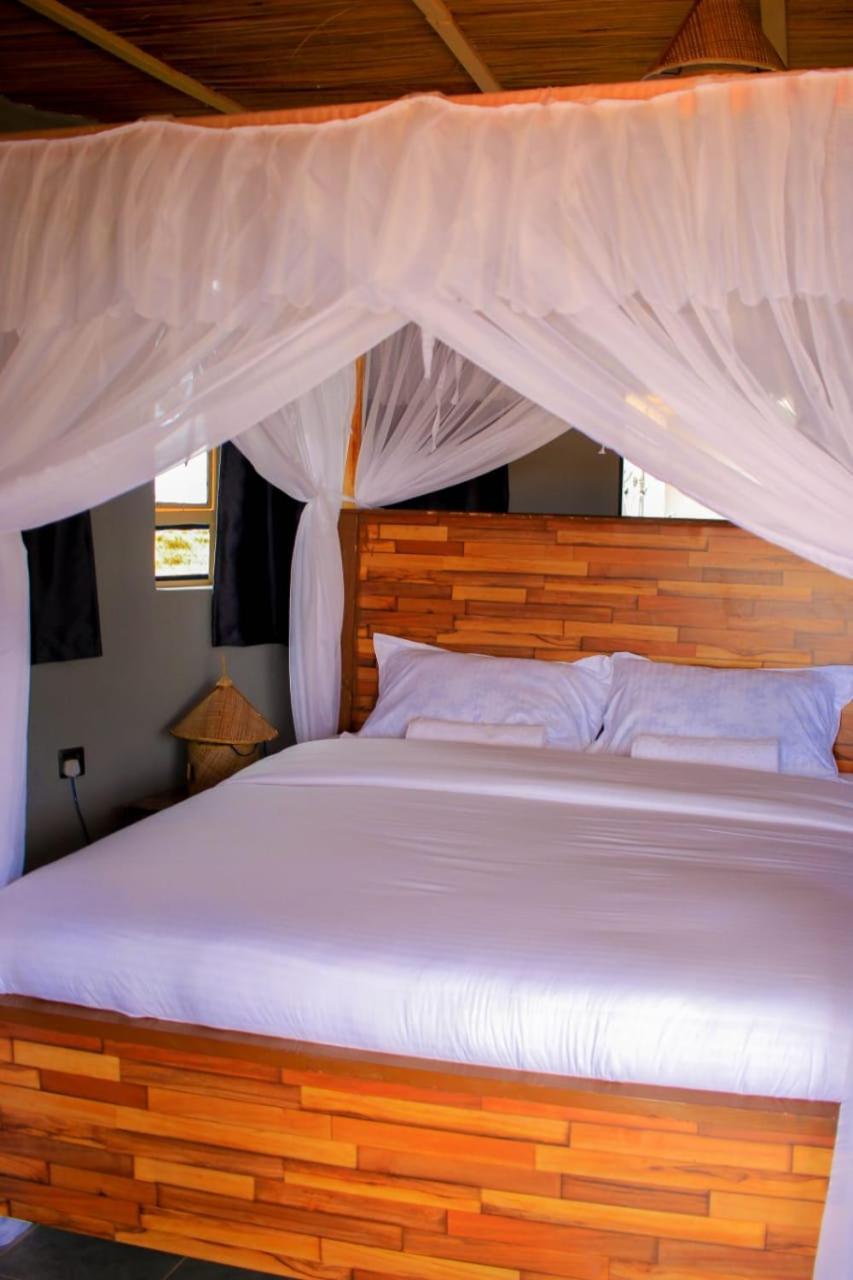 Amanya 3-Bedroom Hut أمبوسيلي المظهر الخارجي الصورة